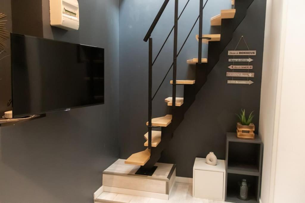Duplex Studio Fullness - Proche Gare - Wifi Amiens Bagian luar foto